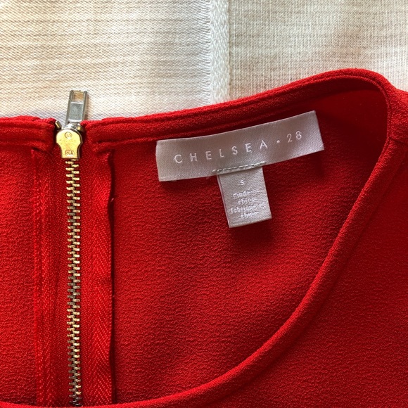 T-shirt dress with short sleeves - Picture 2 of 7